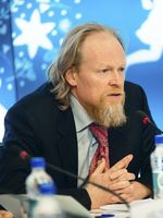 Рязанов Ю.В., общественный деятель, меценат и кинопродюсер, совладелец компании «Ростсельмаш»